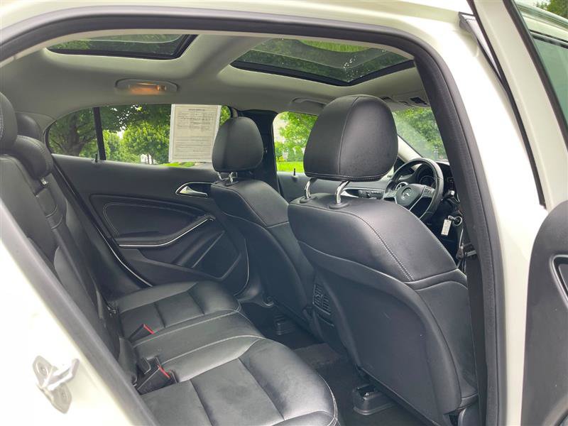 Used 2015 Mercedes-Benz GLA 250 4MATIC image 85