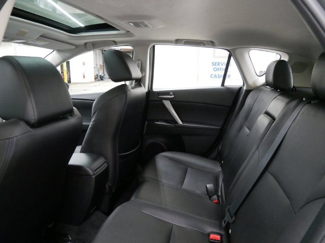 Used 2012 MAZDA MAZDA3 s Grand Touring FWD image 9