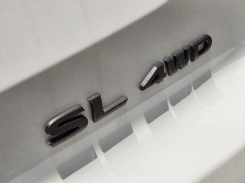 New 2026 Nissan Pathfinder SL AWD/4WD image 13