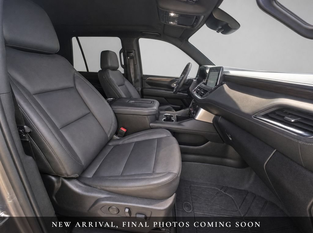 Used 2023 Chevrolet Tahoe Z71 w/ Luxury Package AWD/4WD image 10