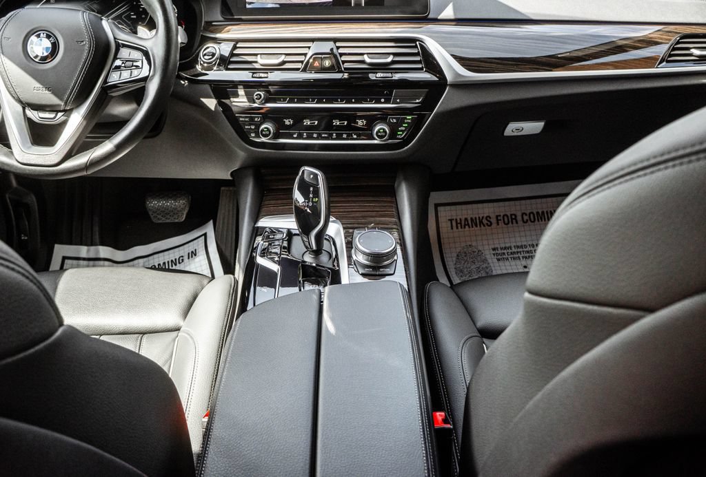 Used 2023 BMW 540i xDrive w/ Premium Package AWD/4WD image 12