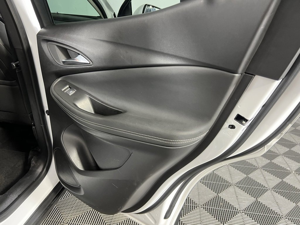 Used 2025 Buick Encore GX Preferred image 30