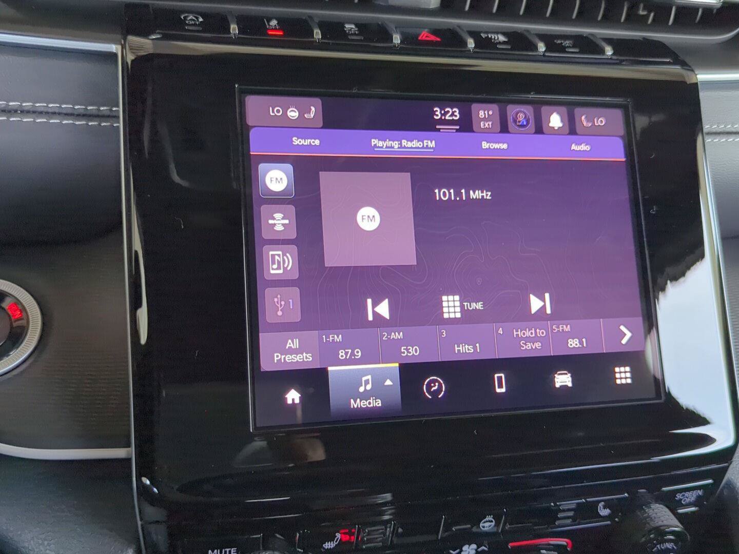 New 2026 Jeep Grand Cherokee L 4WD image 26