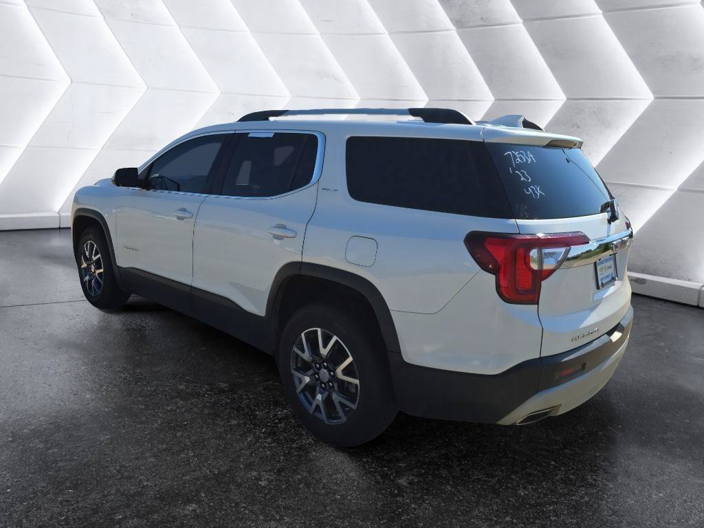 Used 2023 GMC Acadia SLT w/ Preferred Package FWD image 7