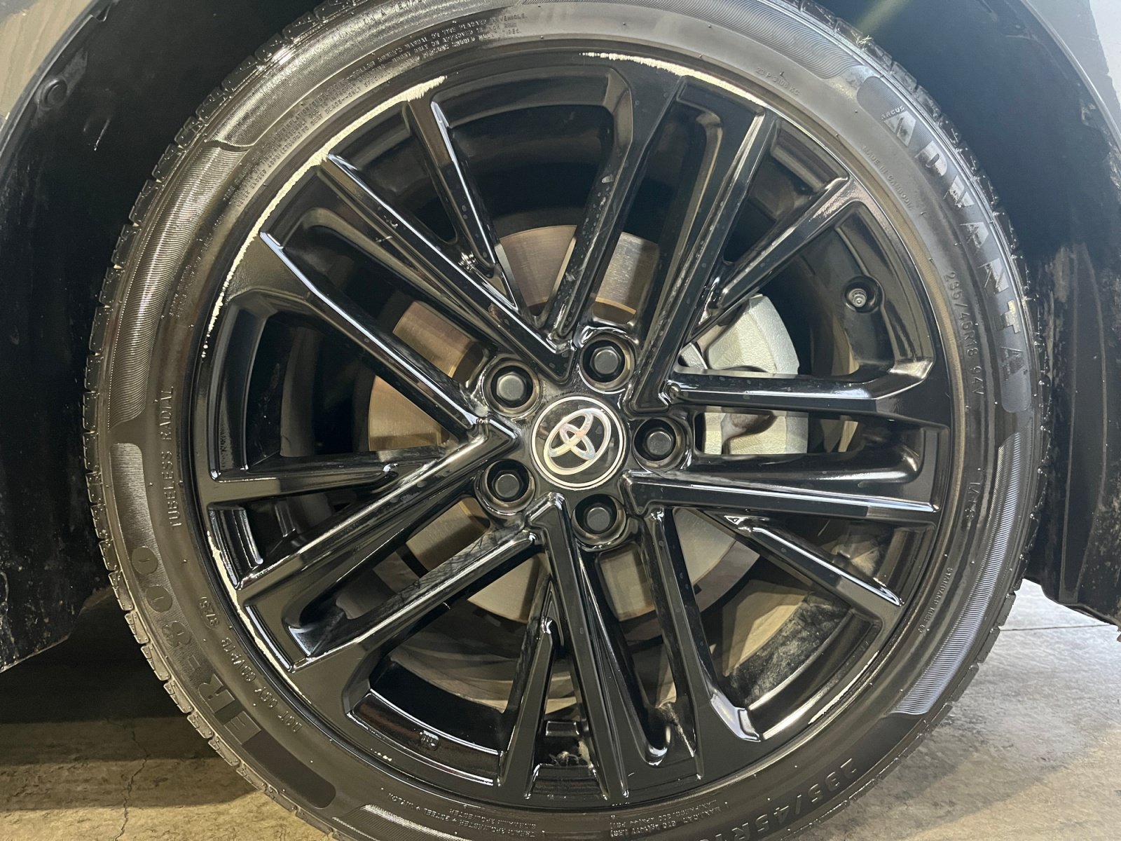 Used 2025 Toyota Camry SE FWD image 32