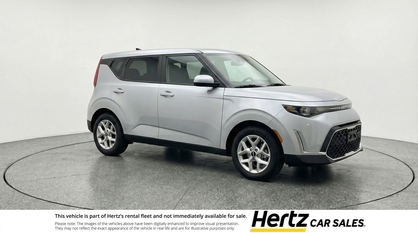 Used 2025 Kia Soul LX w/ LX Technology Package FWD image 1