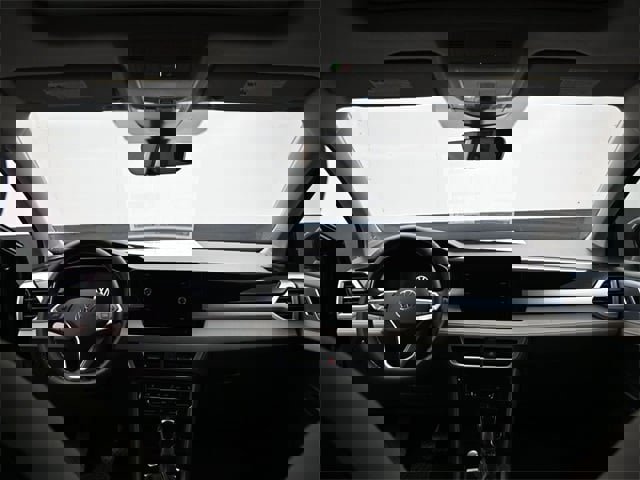 New 2026 Volkswagen Taos SE image 10