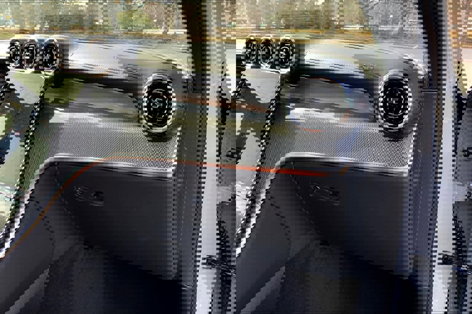 New 2025 Mercedes-Benz GLC 43 AMG 4MATIC image 10