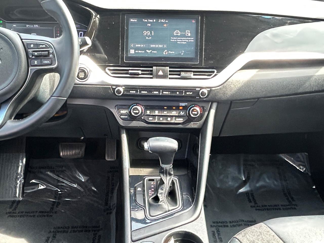 Used 2021 Kia Niro EX FWD image 12