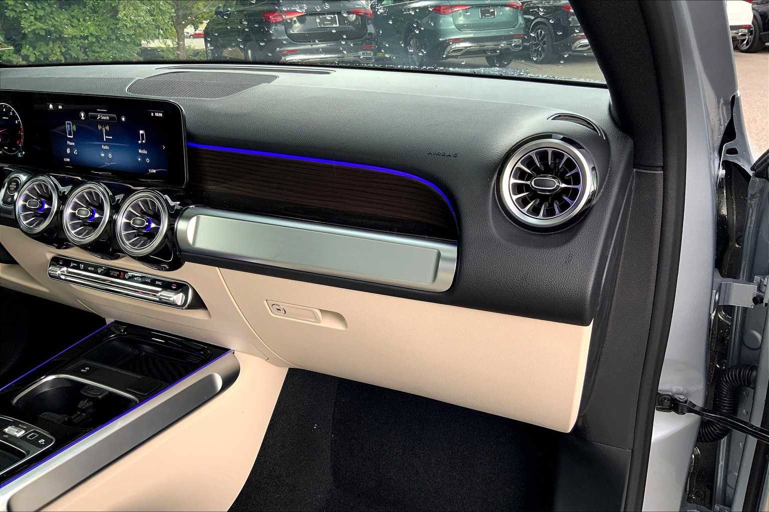 Certified 2026 Mercedes-Benz GLB 250 GLB 250 image 10