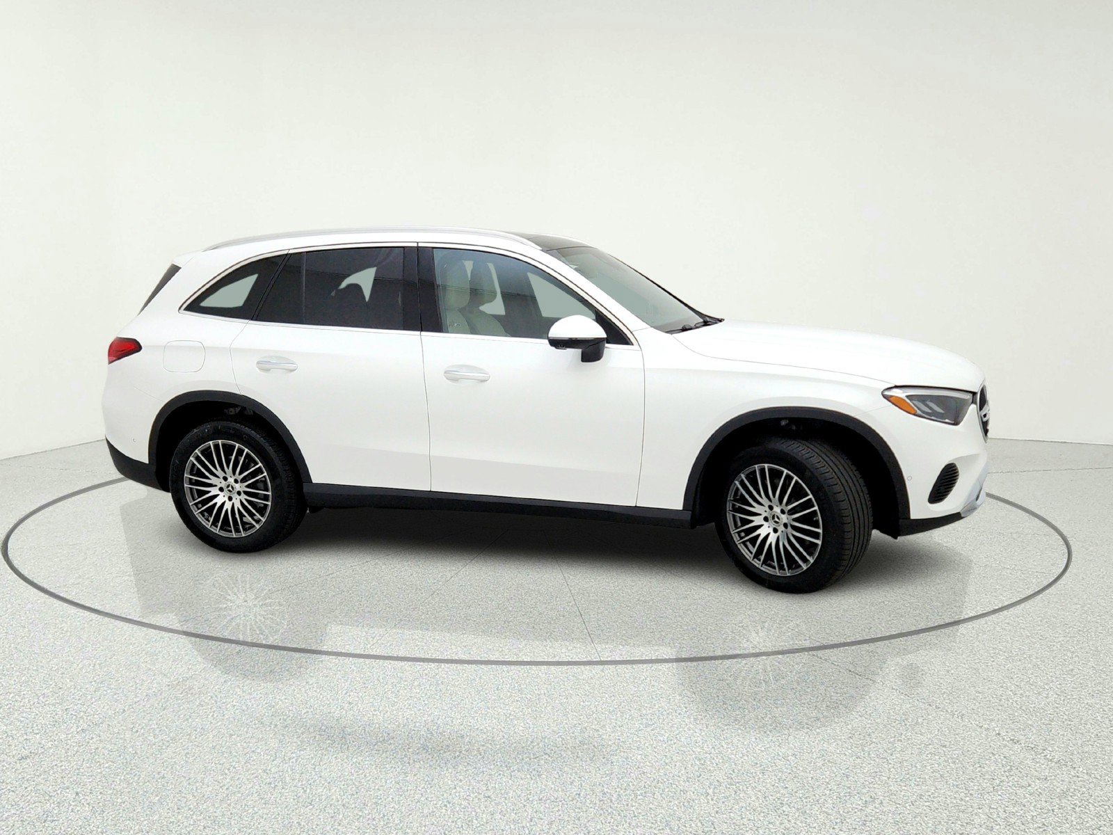 Certified 2026 Mercedes-Benz GLC 300 image 6
