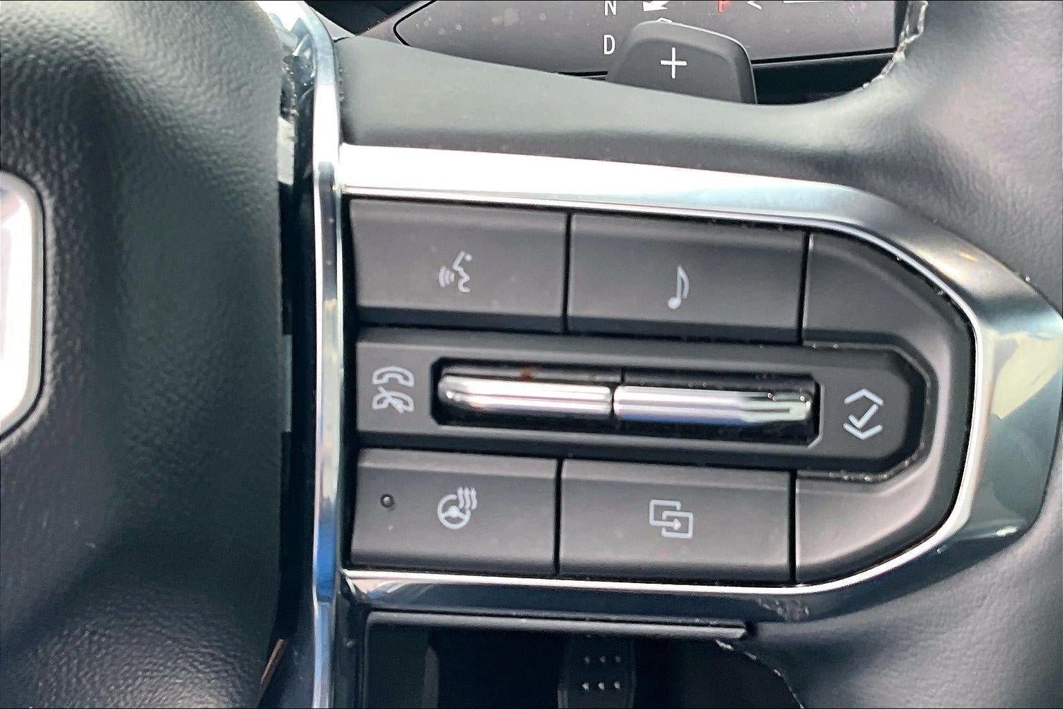 Used 2025 GMC Acadia Elevation FWD image 20