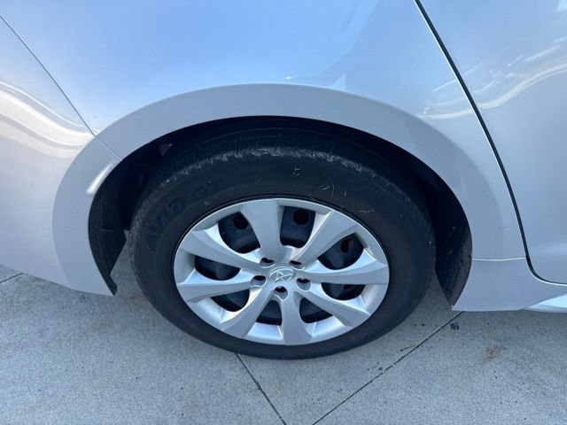 Used 2024 Toyota Corolla LE FWD image 10