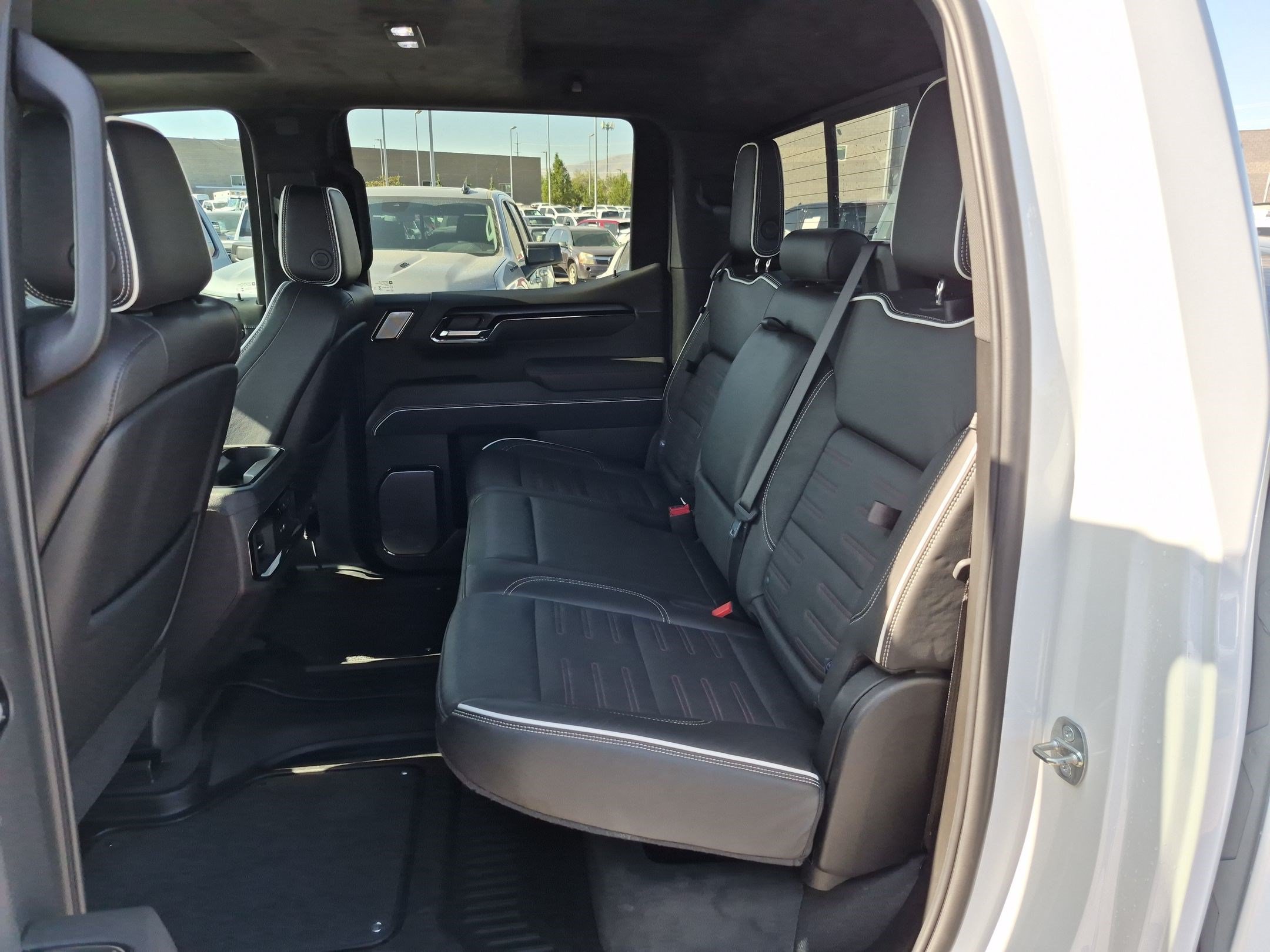 Used 2024 GMC Sierra 1500 AT4X AWD/4WD image 27