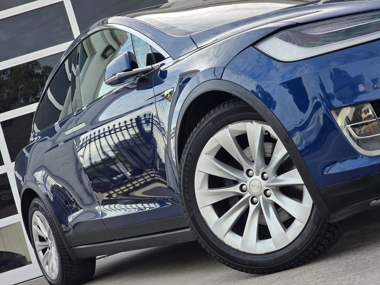 Used 2020 Tesla Model X Long Range AWD/4WD image 12