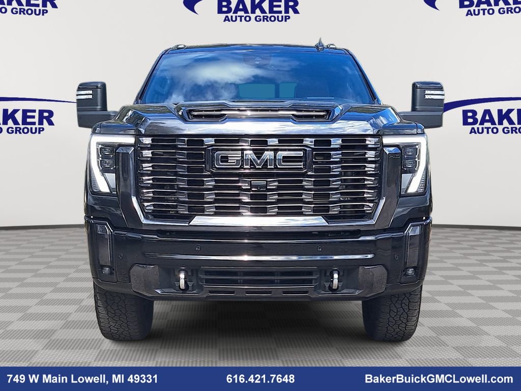 Used 2024 GMC Sierra 2500 Denali Ultimate image 2