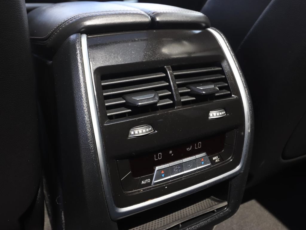 Used 2023 BMW X7 xDrive40i AWD/4WD image 20