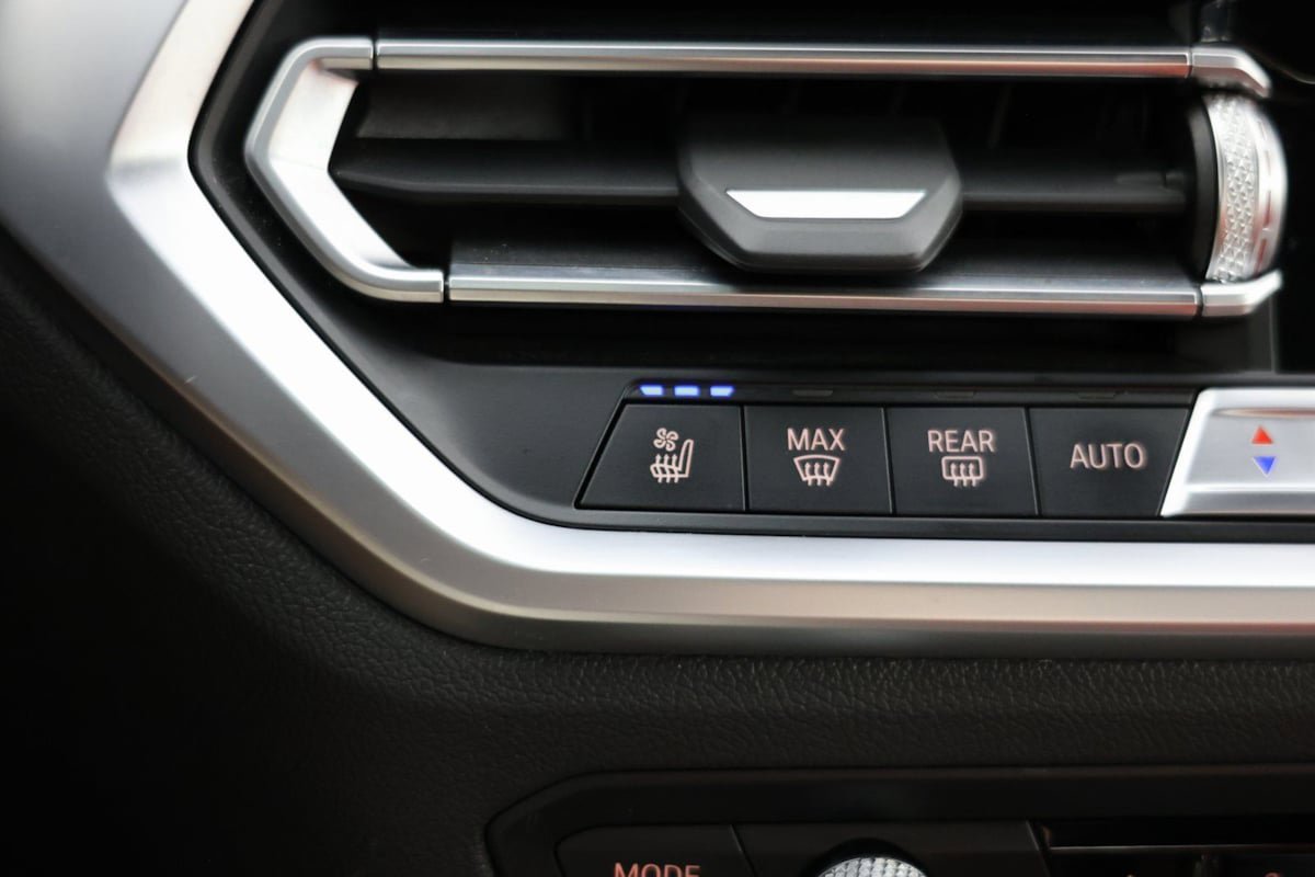 Used 2023 BMW M4 xDrive Competition AWD/4WD image 9