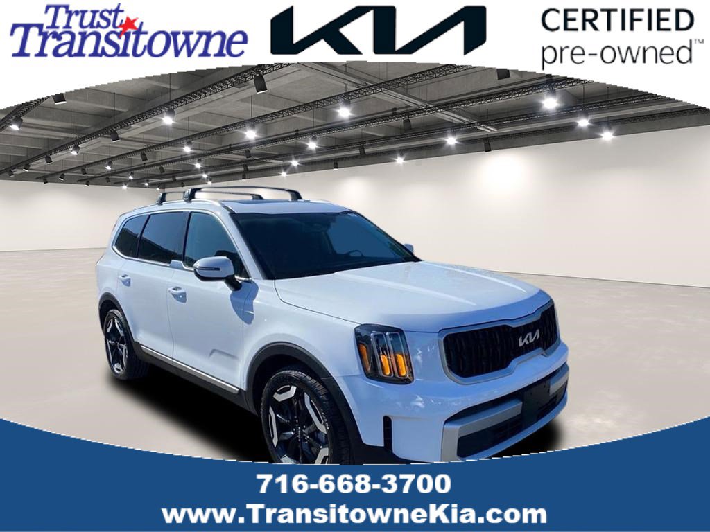 Used 2024 Kia Telluride EX w/ EX Captain's Chair Package image 1