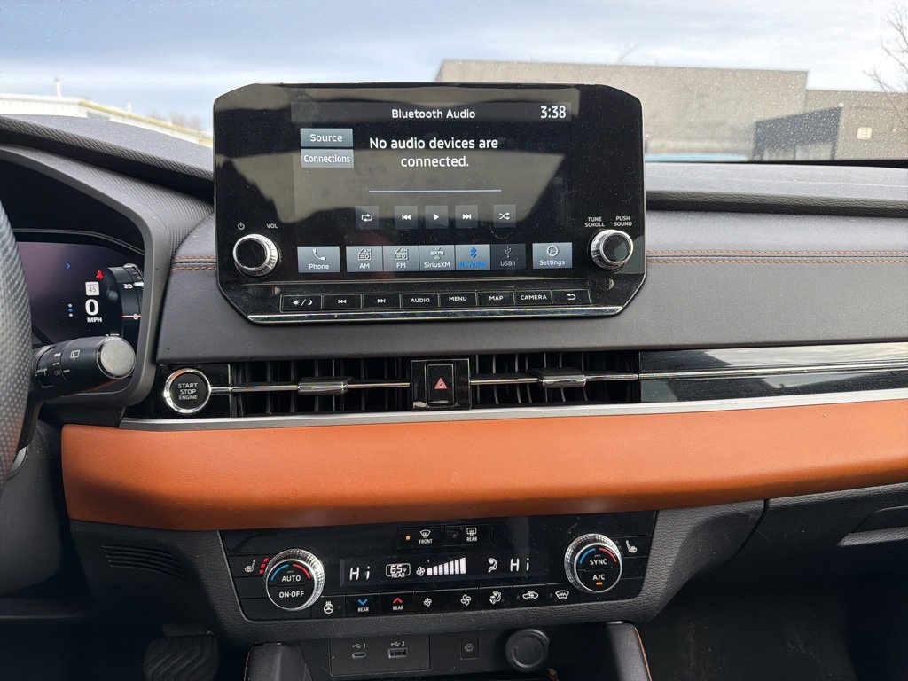 Used 2022 Mitsubishi Outlander SEL image 12