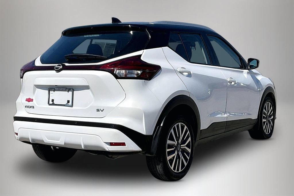 Used 2024 Nissan Kicks SV image 5