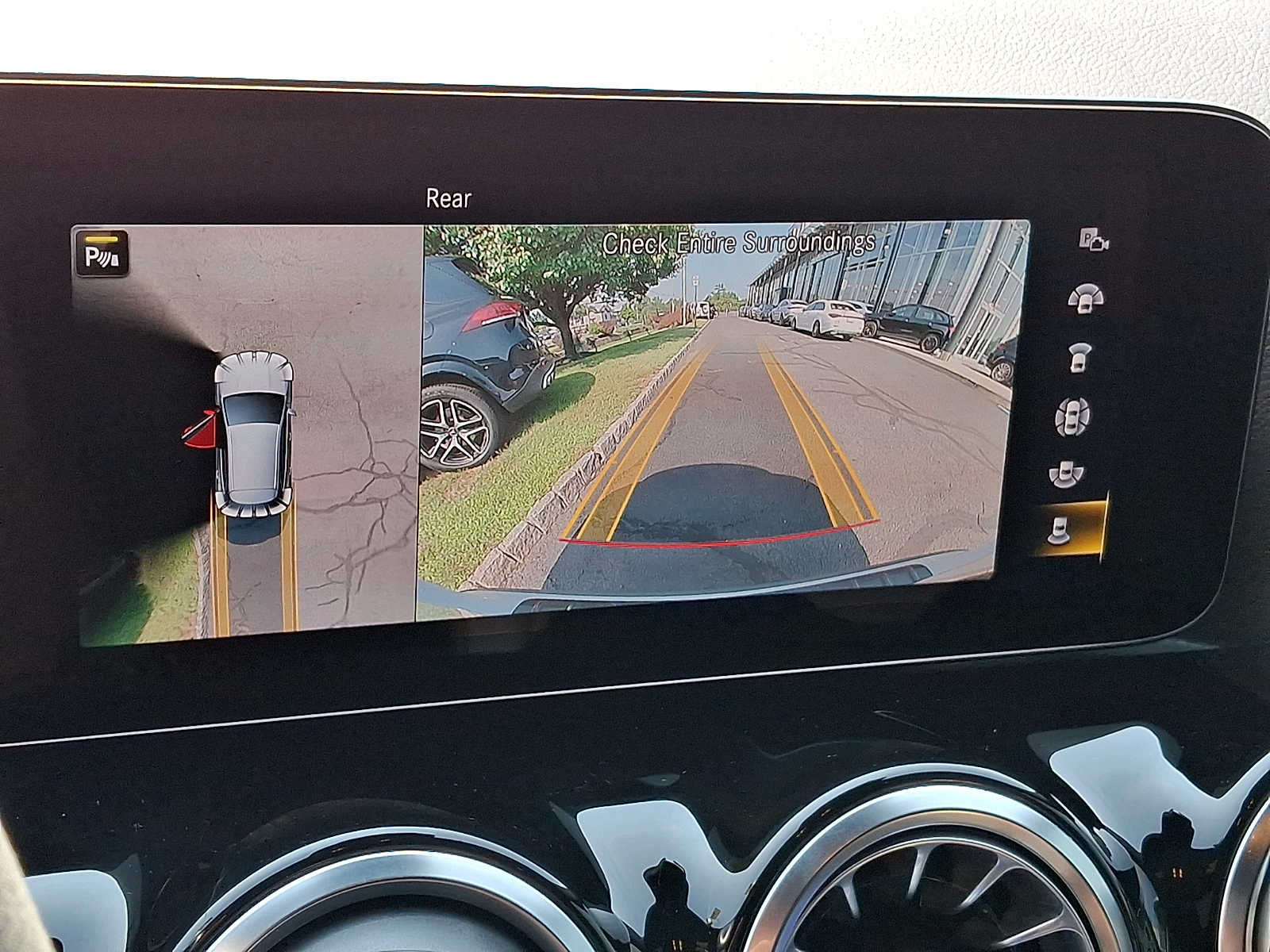 Certified 2023 Mercedes-Benz GLA 45 AMG 4MATIC image 15