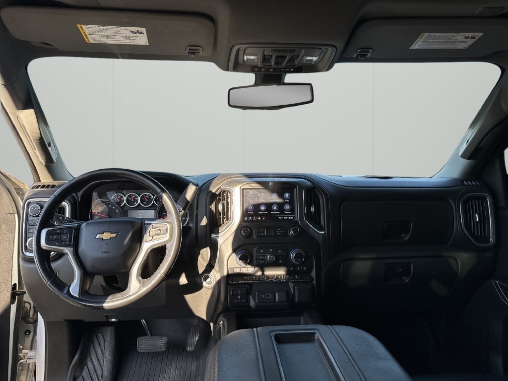 Used 2021 Chevrolet Silverado 1500 LTZ AWD/4WD image 13
