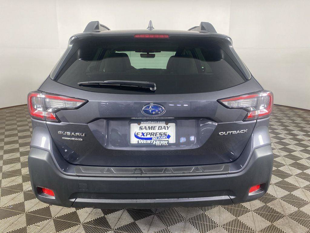 Certified 2025 Subaru Outback Premium AWD/4WD image 10