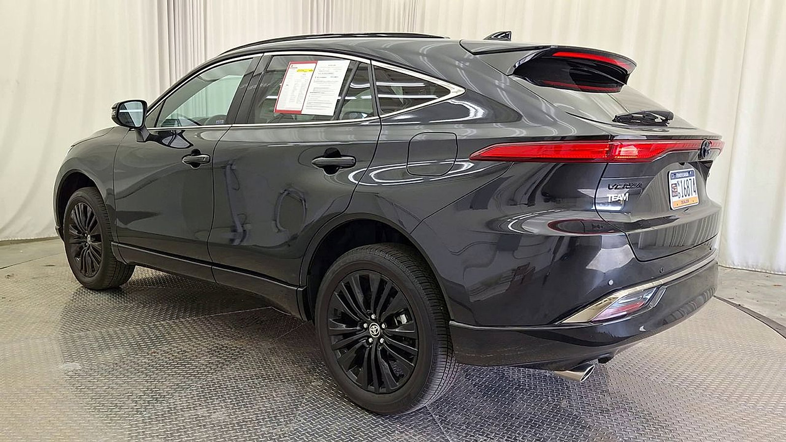 Certified 2024 Toyota Venza Nightshade image 9