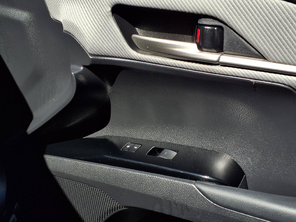 Certified 2025 Toyota Camry SE FWD image 38