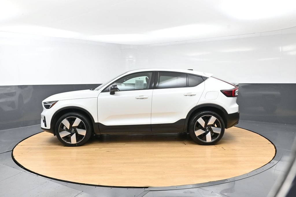 Used 2023 Volvo C40 P8 Recharge Ultimate AWD/4WD image 6