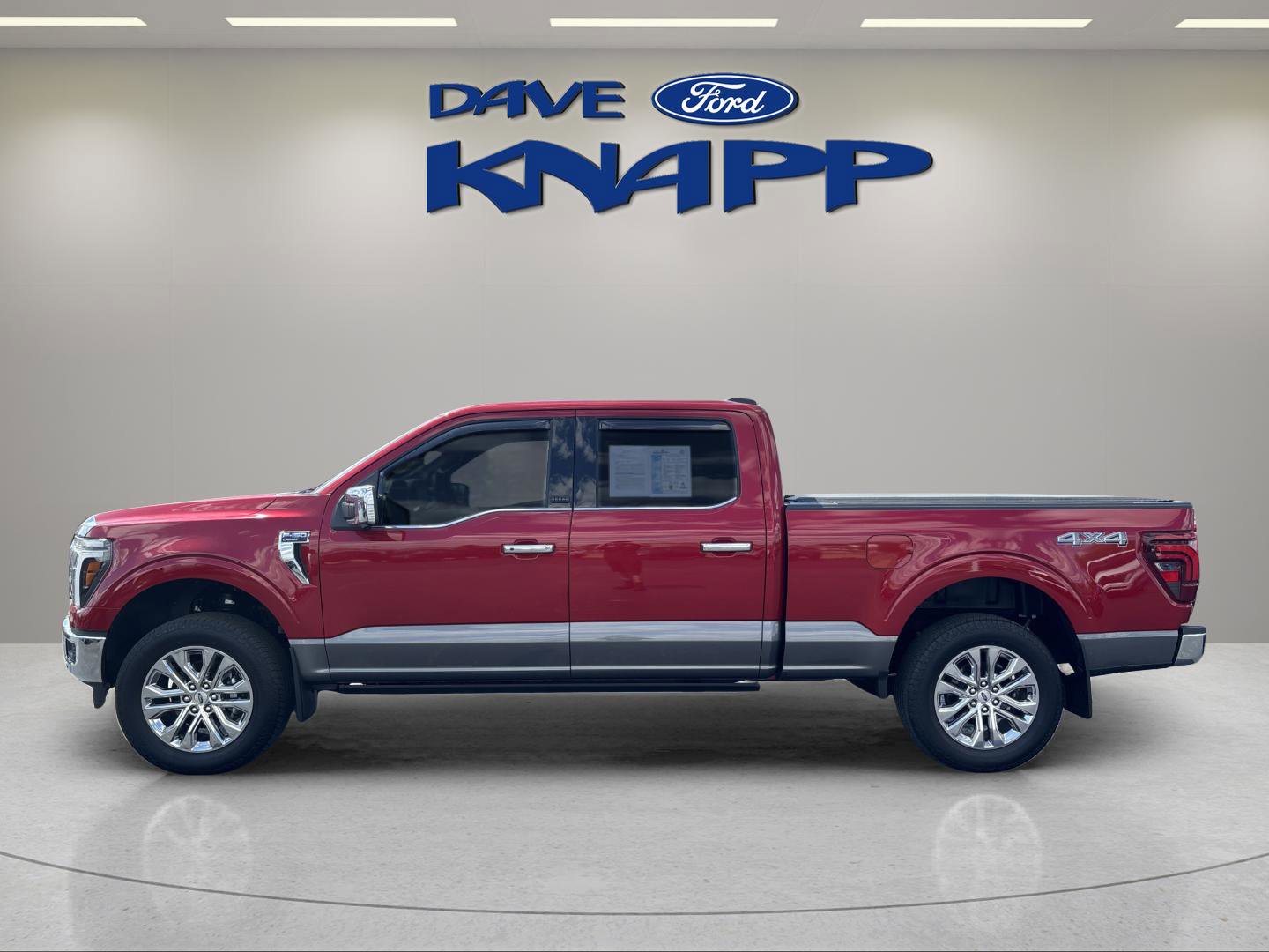 Used 2025 Ford F150 Lariat w/ Equipment Group 501A Mid AWD/4WD image 4