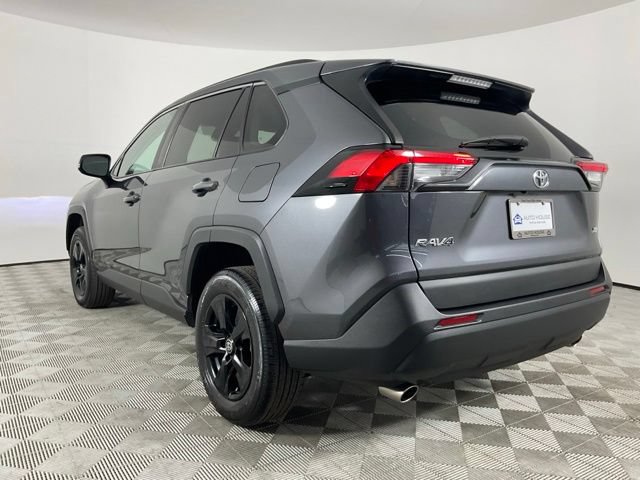 Used 2023 Toyota RAV4 XLE w/ Convenience Package FWD image 4