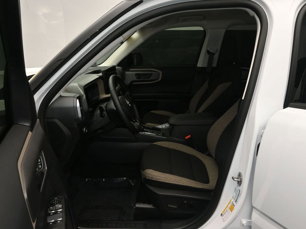 Used 2025 Ford Bronco Sport Big Bend w/ Convenience Package image 16