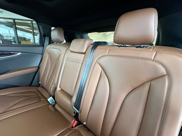 Certified 2022 Lincoln Nautilus Reserve w/ Luxury Package AWD/4WD image 20