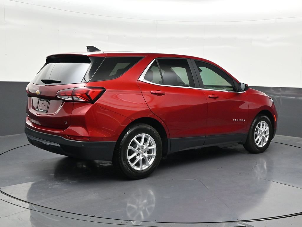 Used 2024 Chevrolet Equinox LT FWD image 5