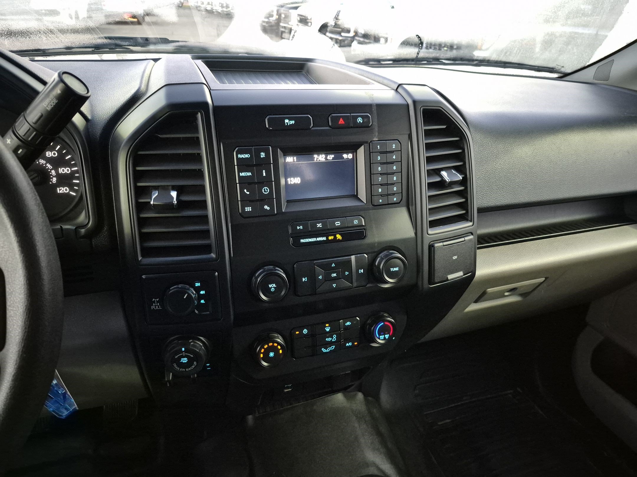 Used 2019 Ford F150 XL w/ Equipment Group 101A Mid AWD/4WD image 25