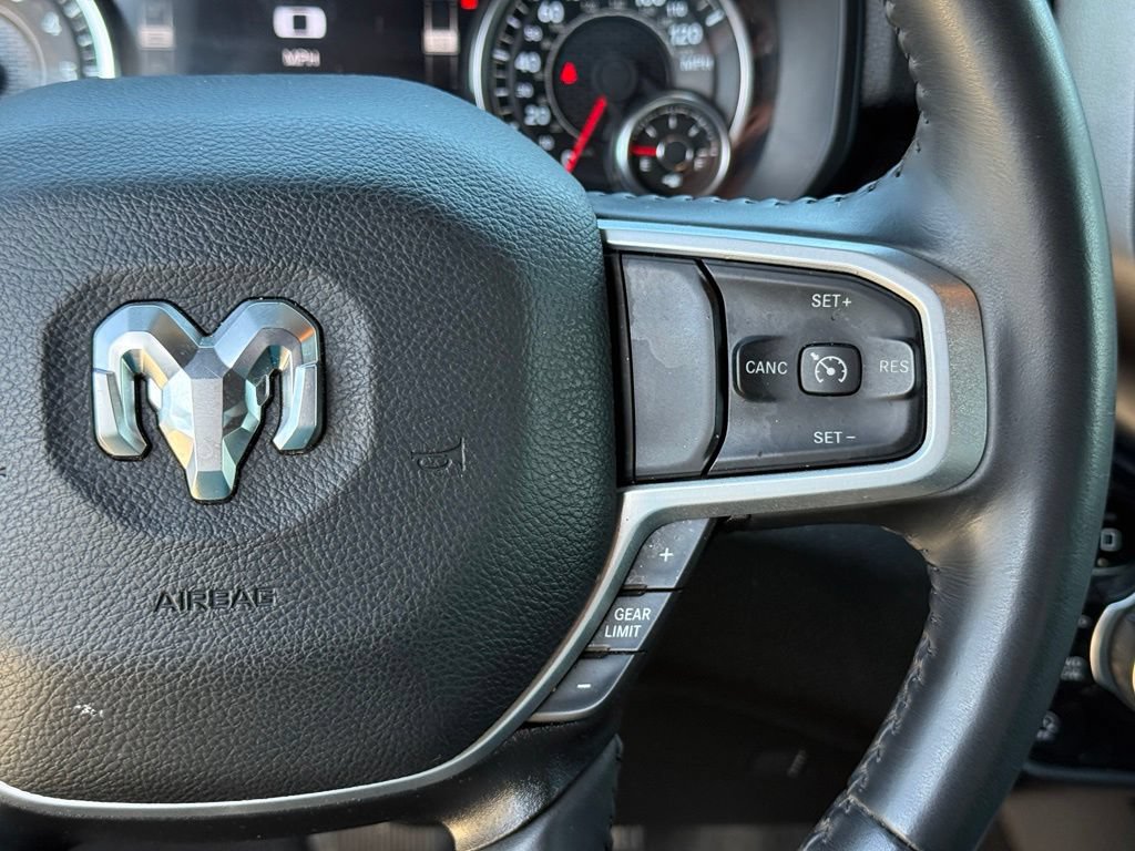 Used 2023 RAM 1500 Big Horn AWD/4WD image 17