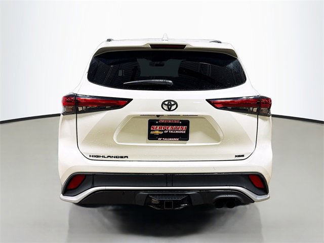Used 2021 Toyota Highlander XSE image 8