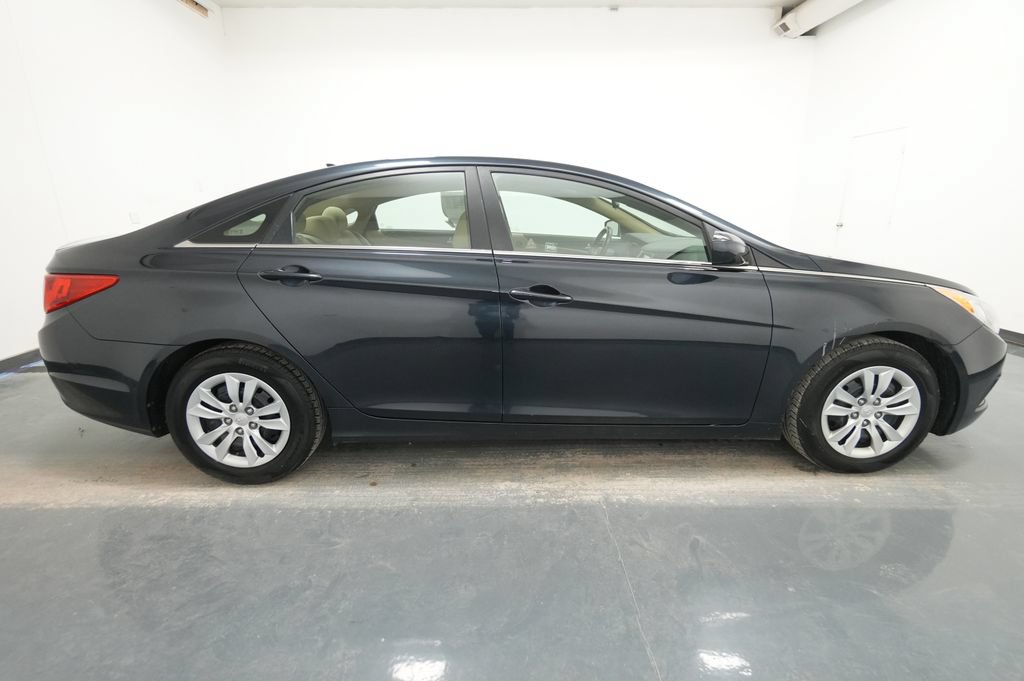 Used 2012 Hyundai Sonata GLS FWD image 10