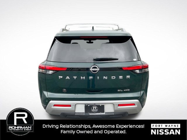 Used 2024 Nissan Pathfinder SL AWD/4WD image 9