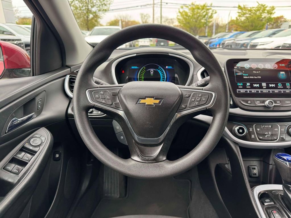 Used 2018 Chevrolet Volt LT FWD image 22