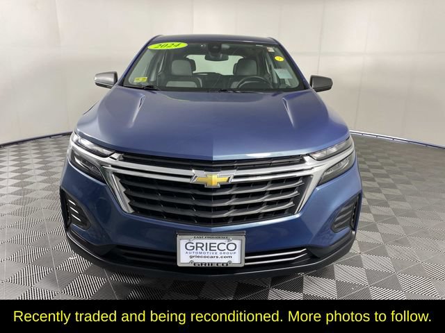 Used 2024 Chevrolet Equinox LS w/ Driver Confidence II Package AWD/4WD image 3