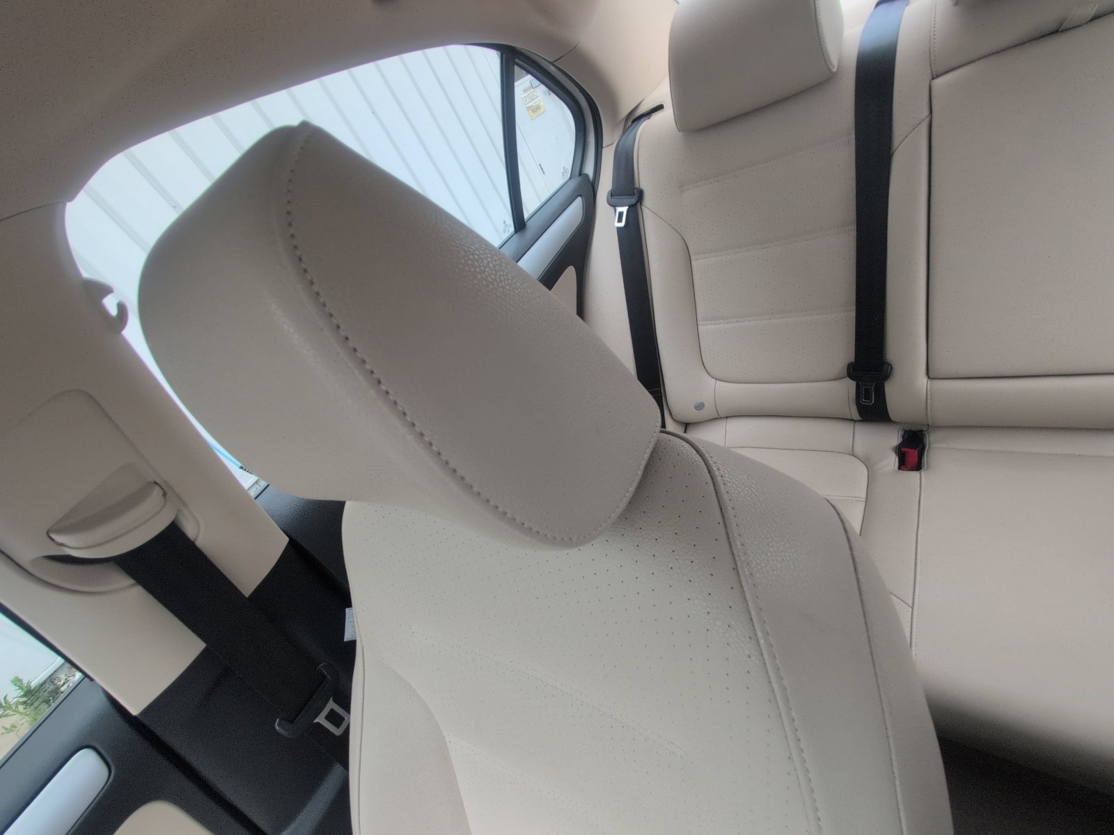 Used 2012 Volkswagen Jetta TDI FWD image 8
