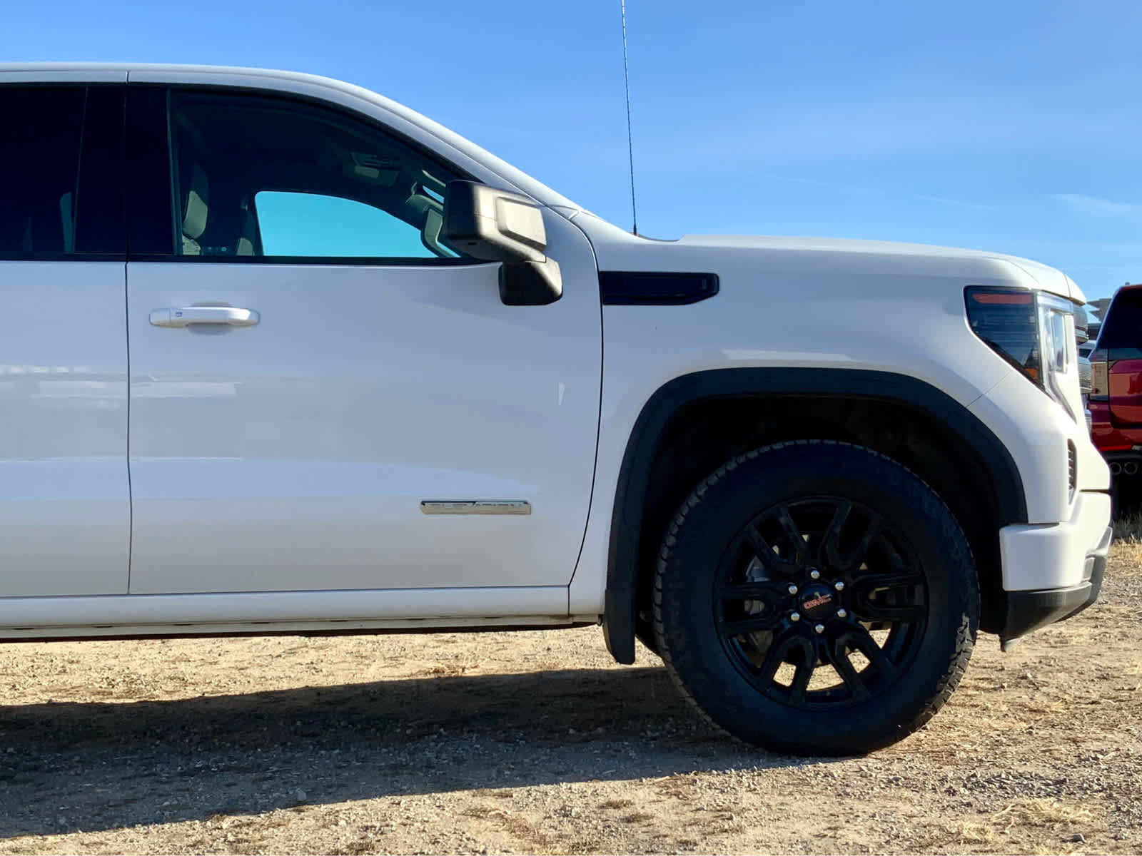 Certified 2023 GMC Sierra 1500 Elevation image 13