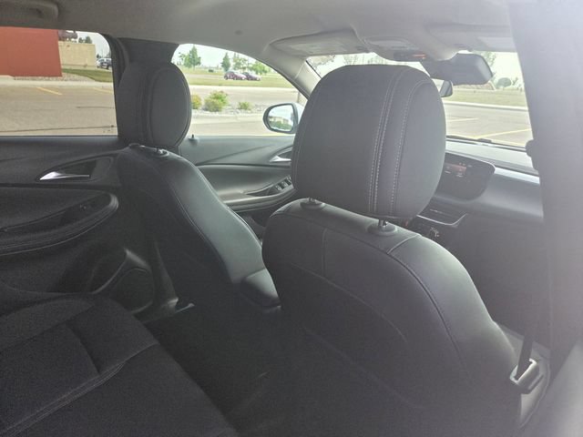 Used 2025 Buick Encore GX Preferred AWD/4WD image 39