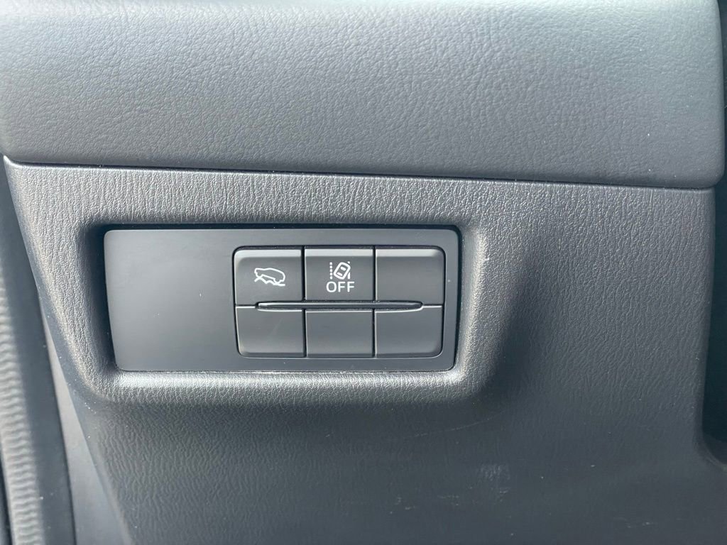 Certified 2022 MAZDA CX-5 Carbon Edition image 14