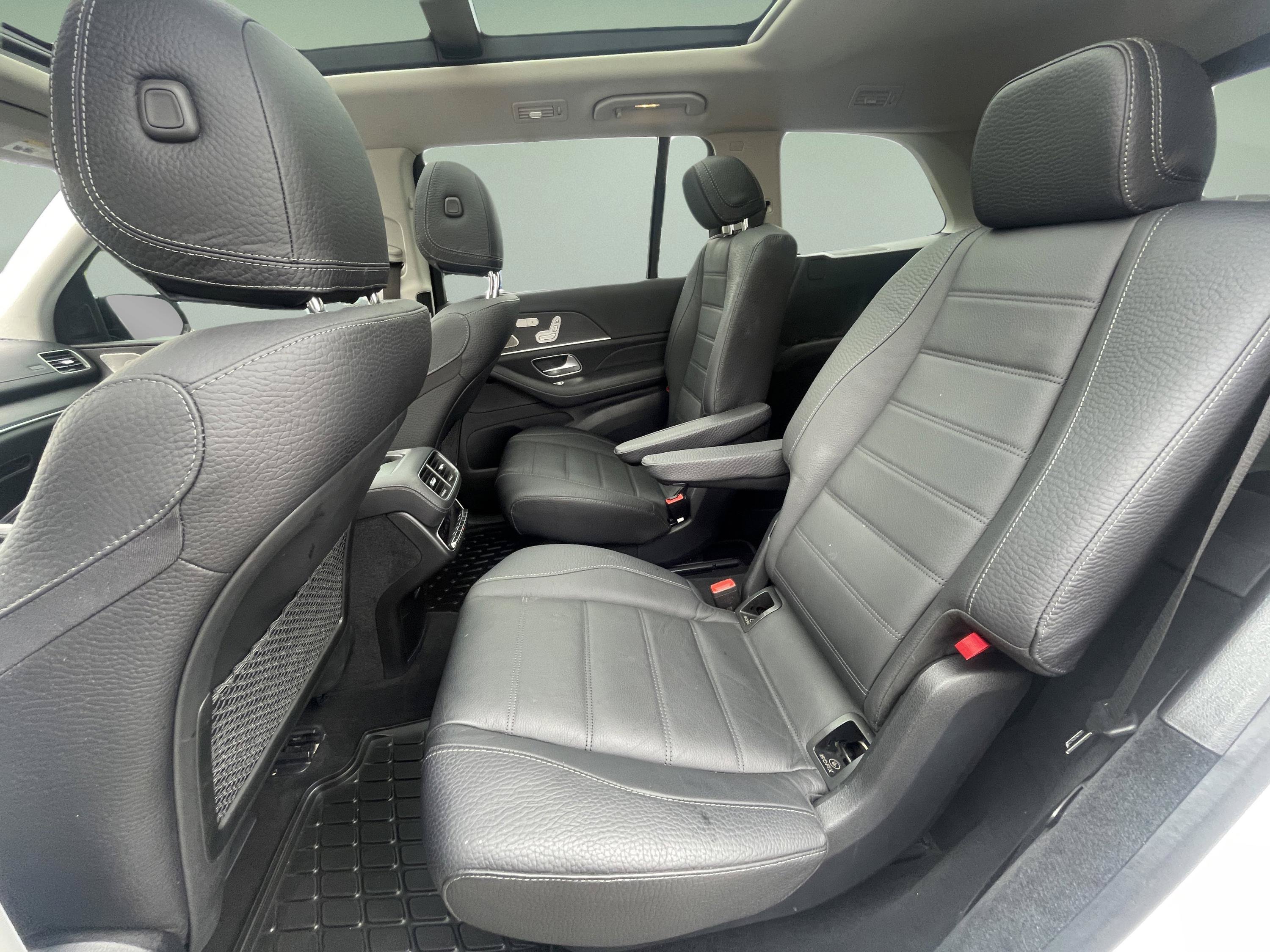 Used 2023 Mercedes-Benz GLS 580 4MATIC image 17