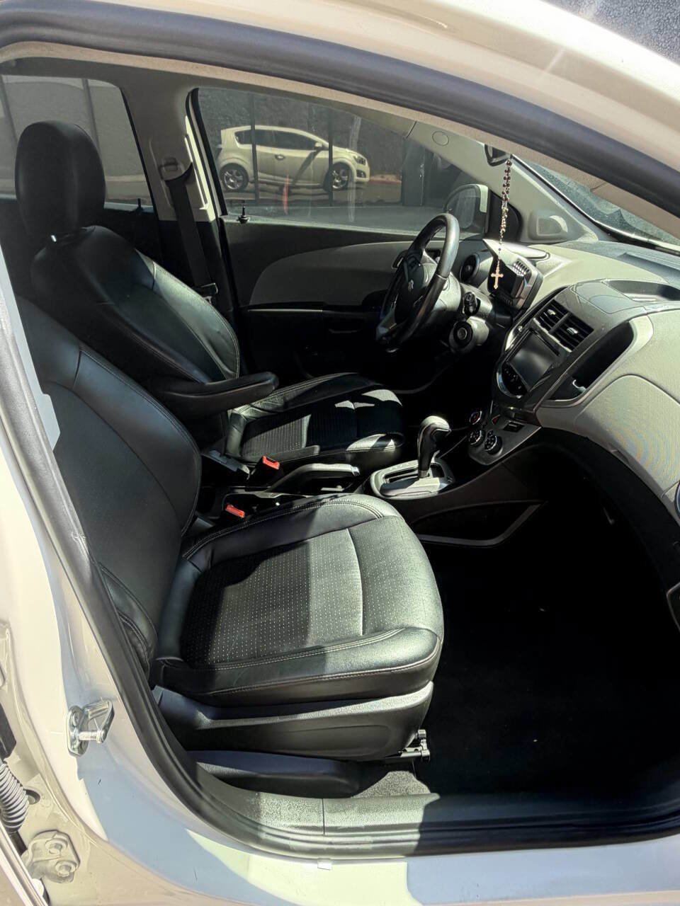 Used 2015 Chevrolet Sonic LTZ image 17