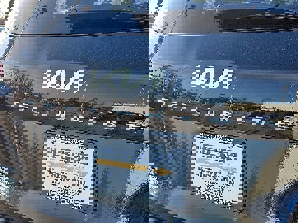 Used 2022 Kia Telluride SX image 36